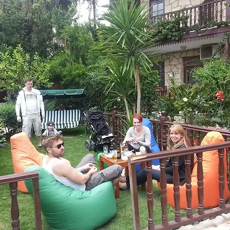 Ilhan Otel 2*