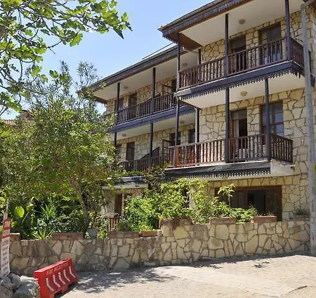 Ilhan Σιντέ